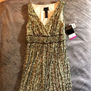 NWT leaf print dress